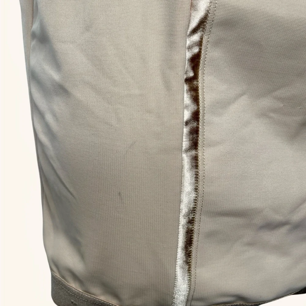 Maidenform Ultra-Firm Tummy Control Shapewear Slip with Underwire - 38D - Picture 8 of 9